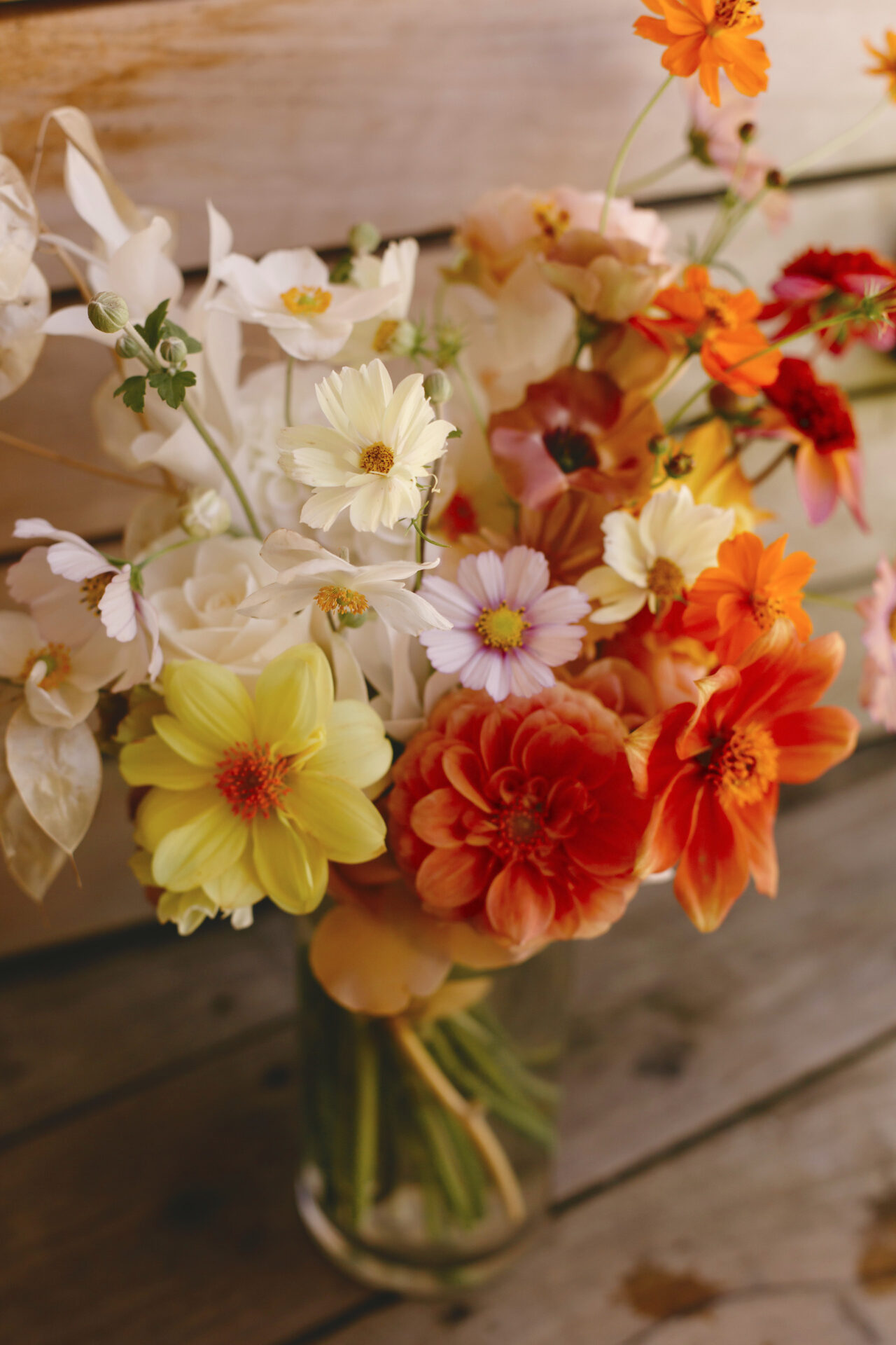 bouquet de mariée moderne et coloré