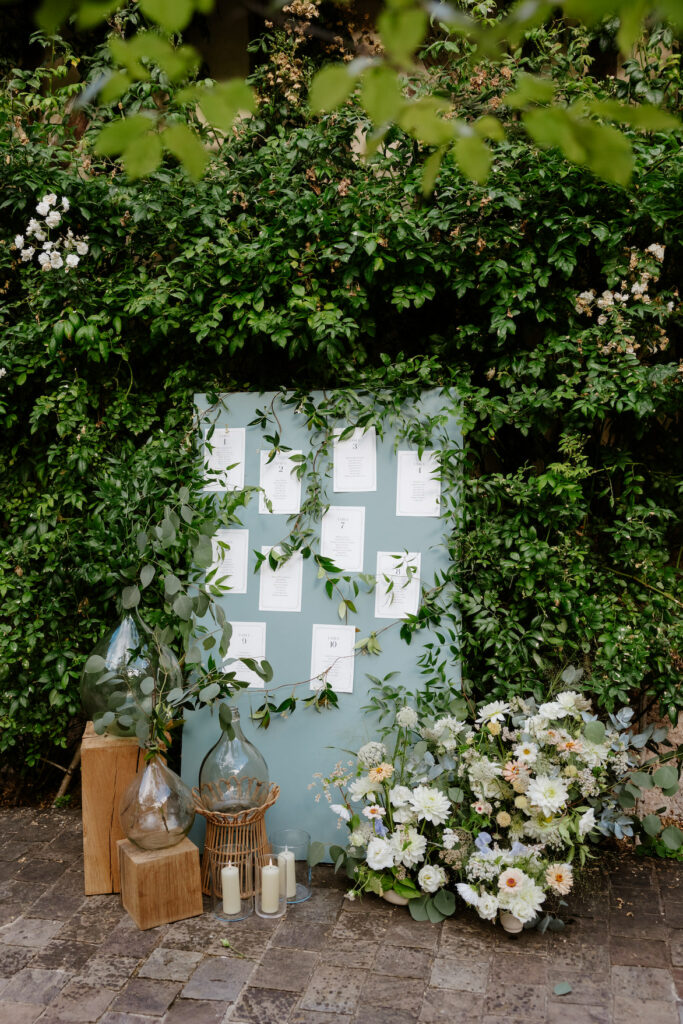 Décoration florale de mariage en Normandie avec les herbes hautes