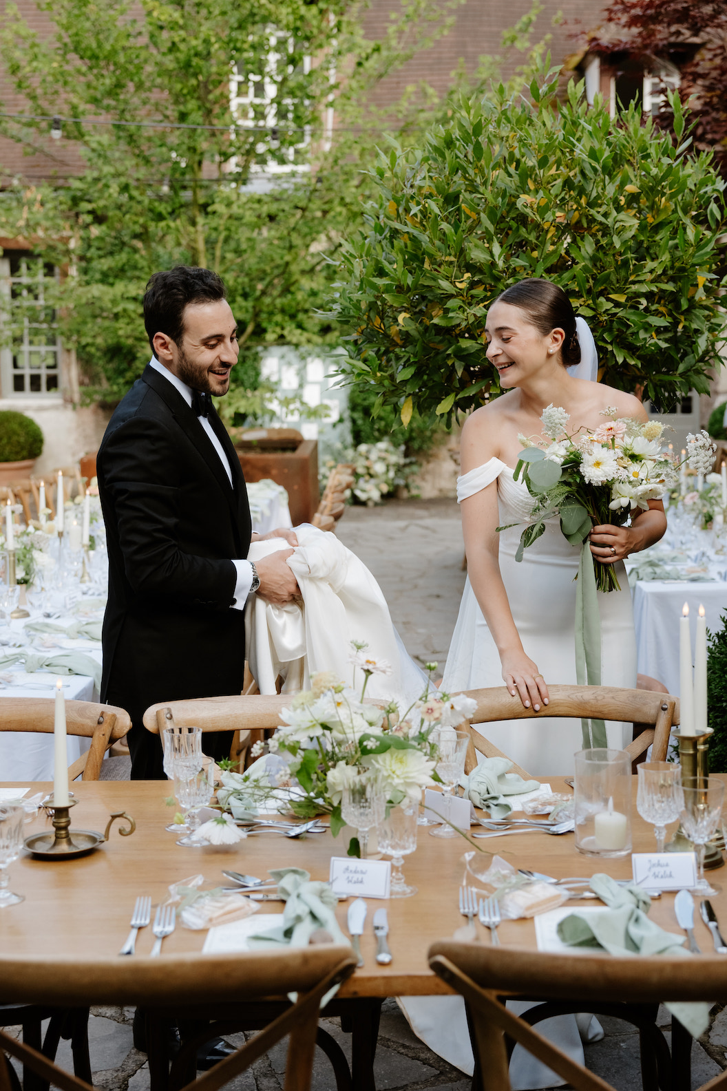 Décoration florale de mariage en Normandie avec les herbes hautes